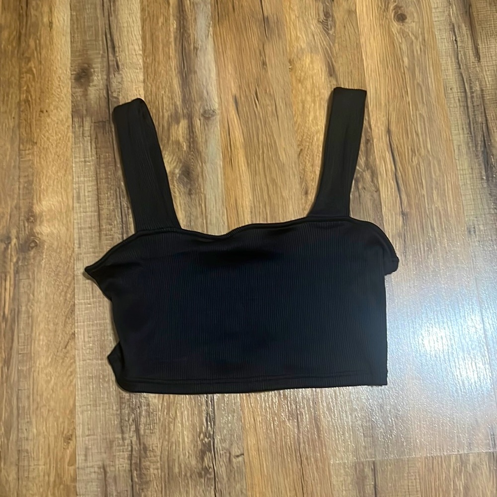 H&M Black Crop Top